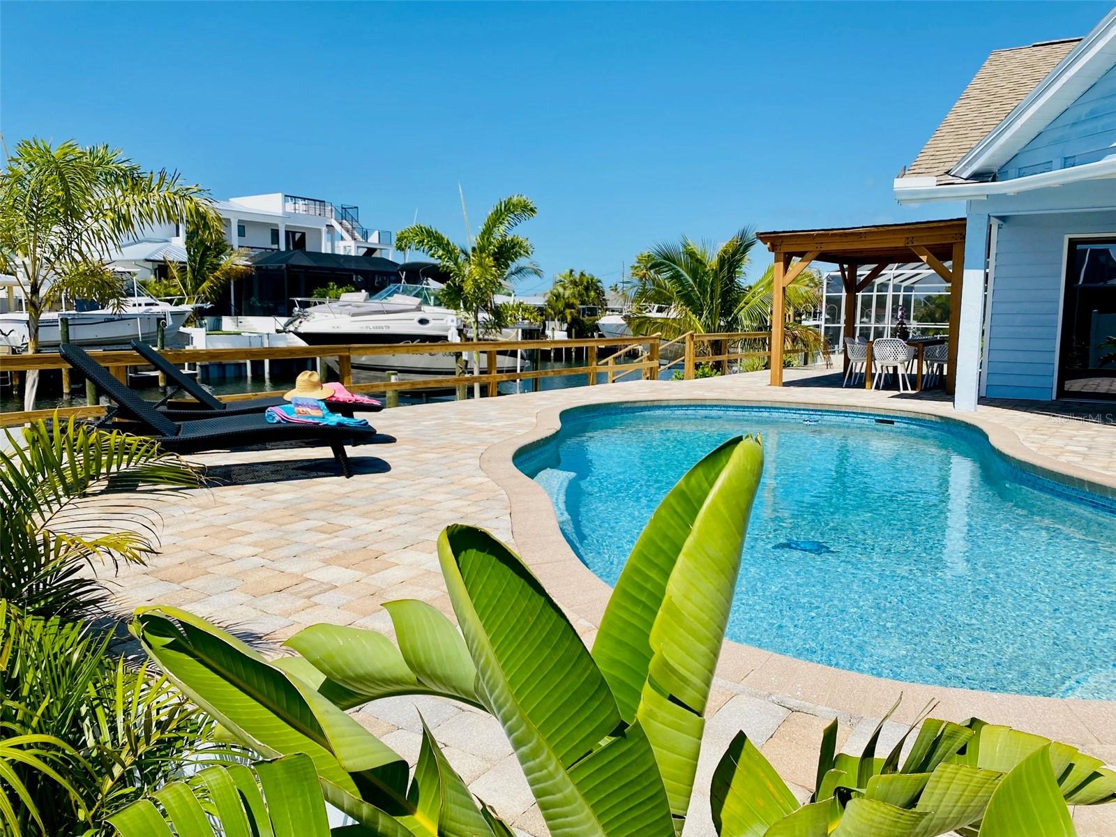 Details for 3912 99th Street W, BRADENTON, FL 34210