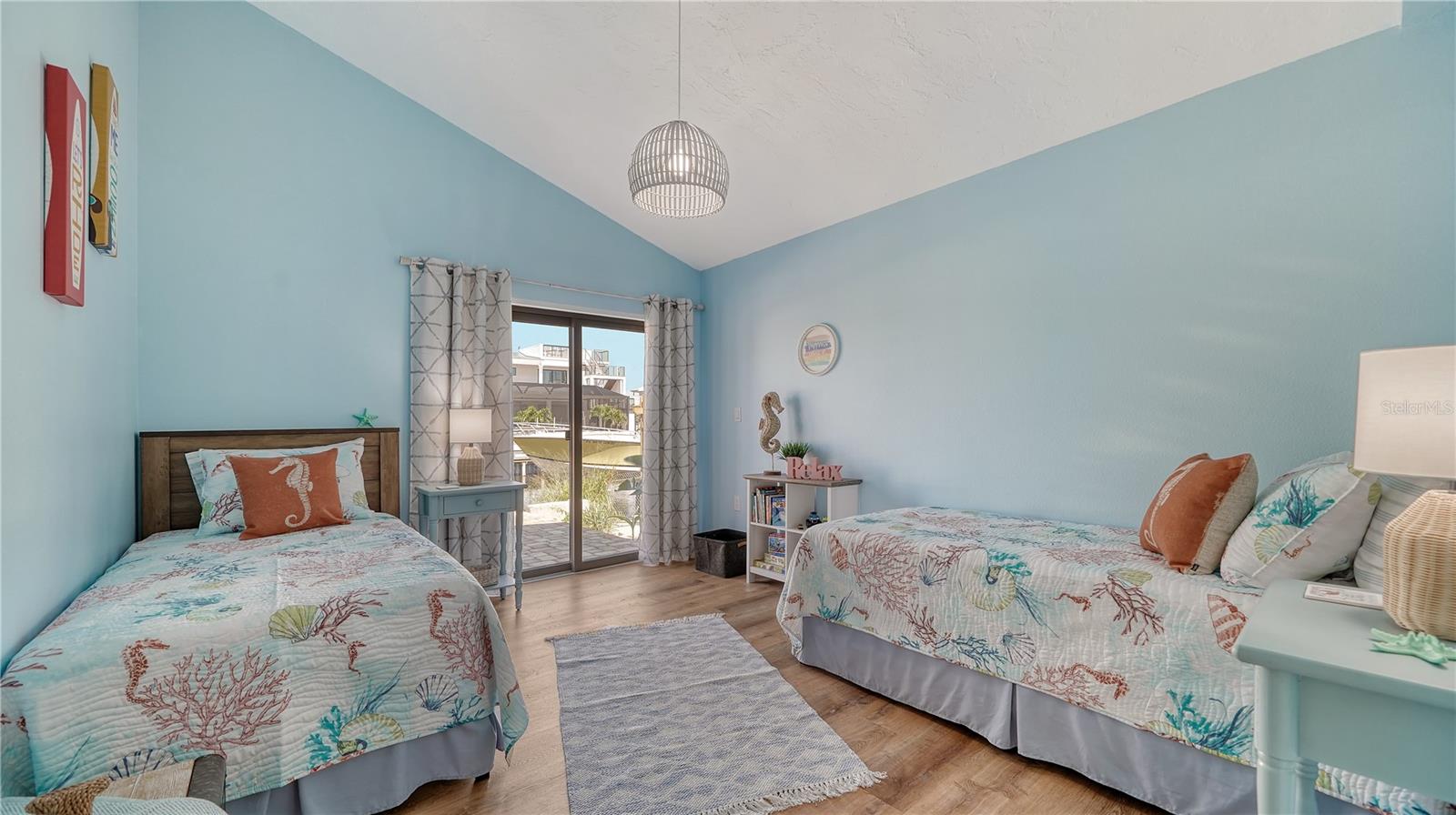 Image 17 of 27 For 3912 99th Street W