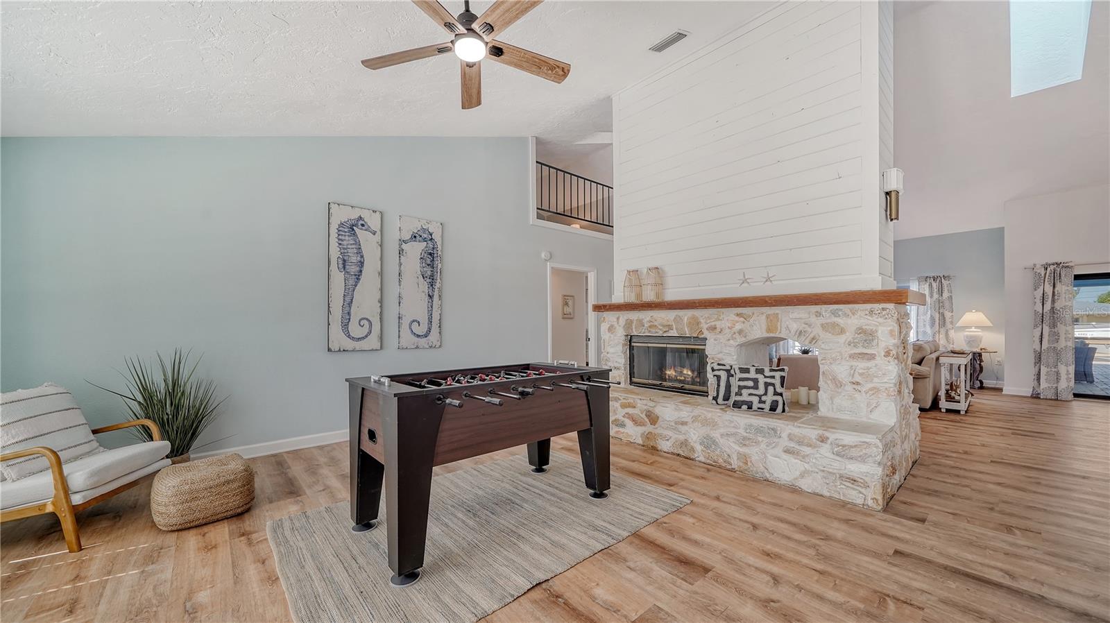 Image 4 of 27 For 3912 99th Street W