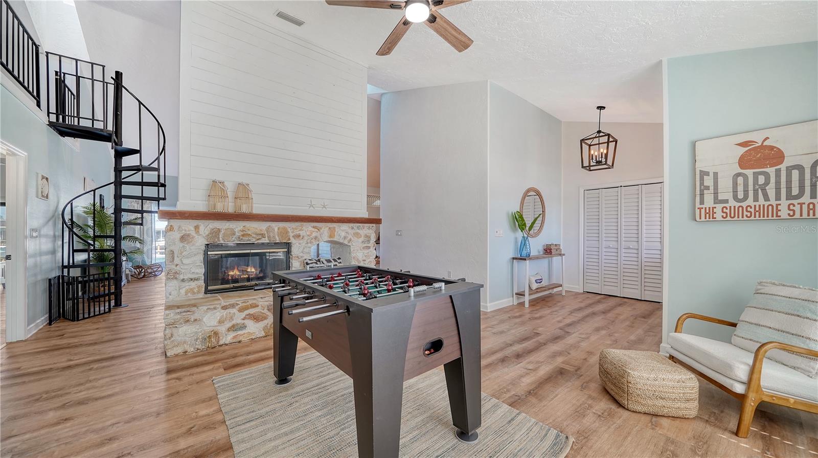 Image 5 of 27 For 3912 99th Street W