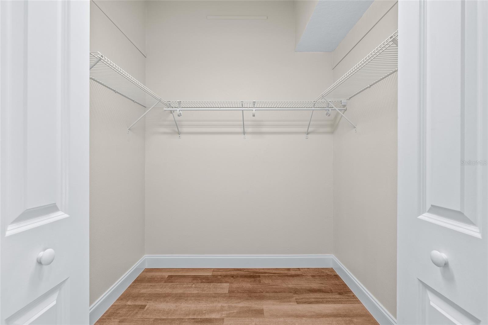 Image 17 of 32 For 11018 Pine Lilly Place