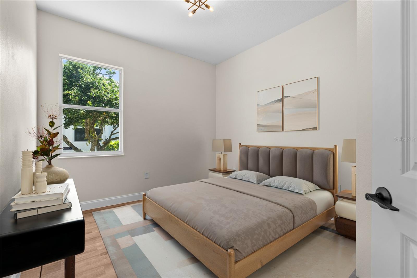 Image 21 of 32 For 11018 Pine Lilly Place