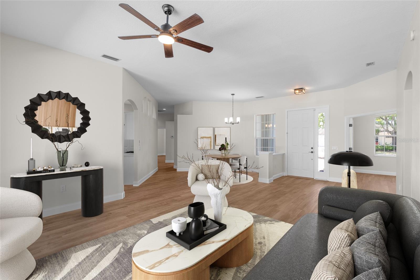 Image 4 of 32 For 11018 Pine Lilly Place