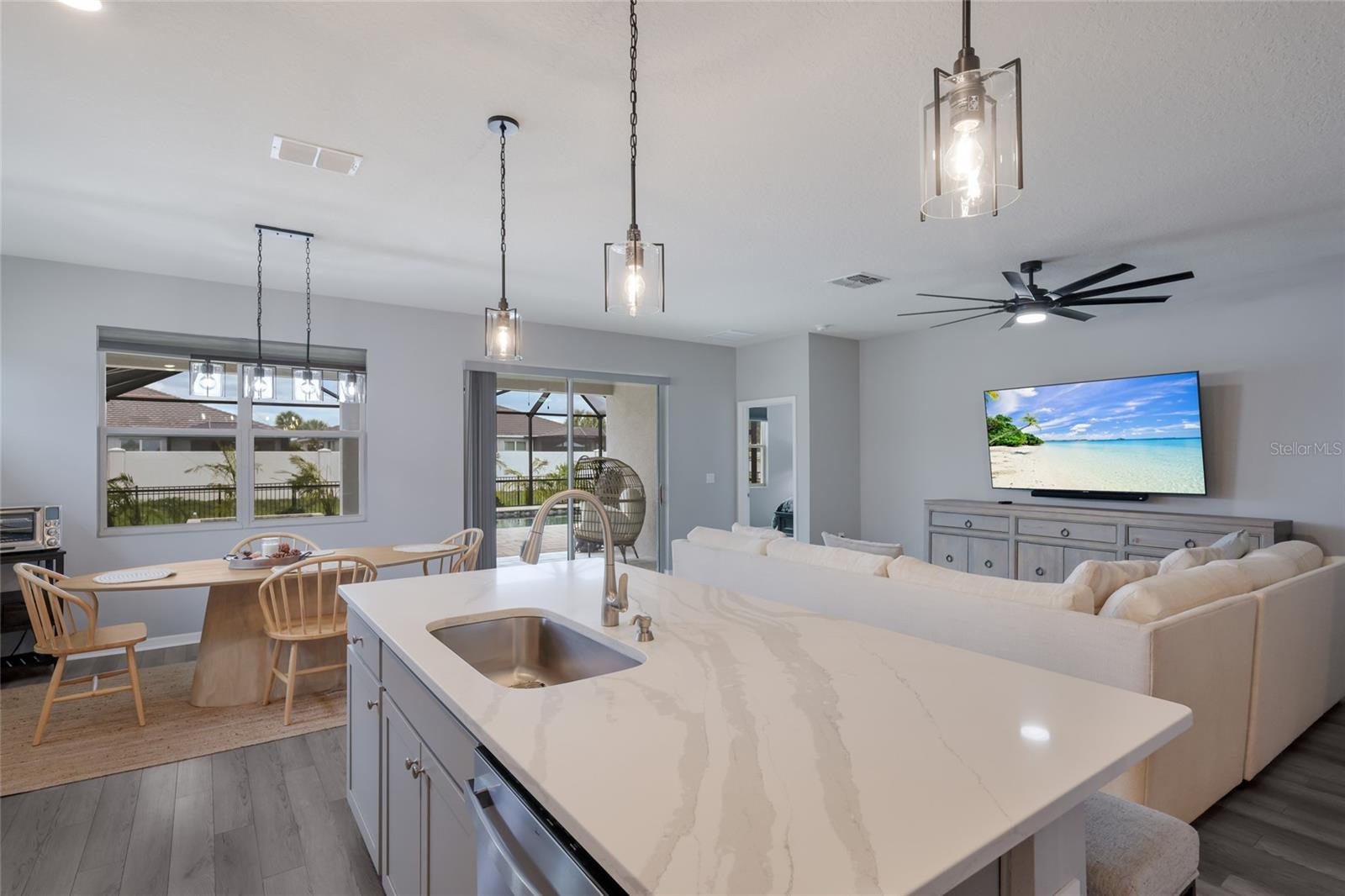 Image 11 of 73 For 4341 Dairy Court