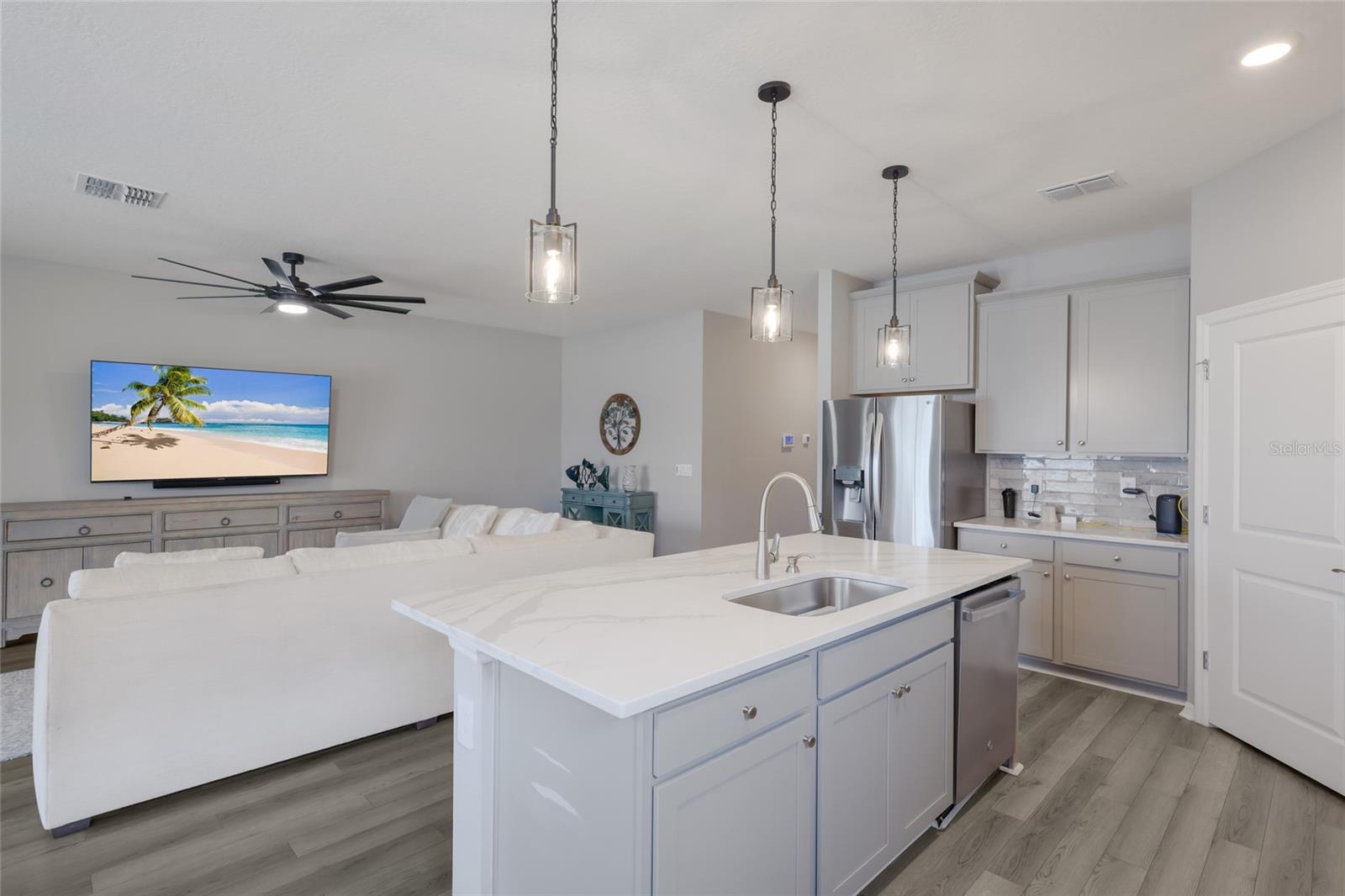 Image 12 of 73 For 4341 Dairy Court