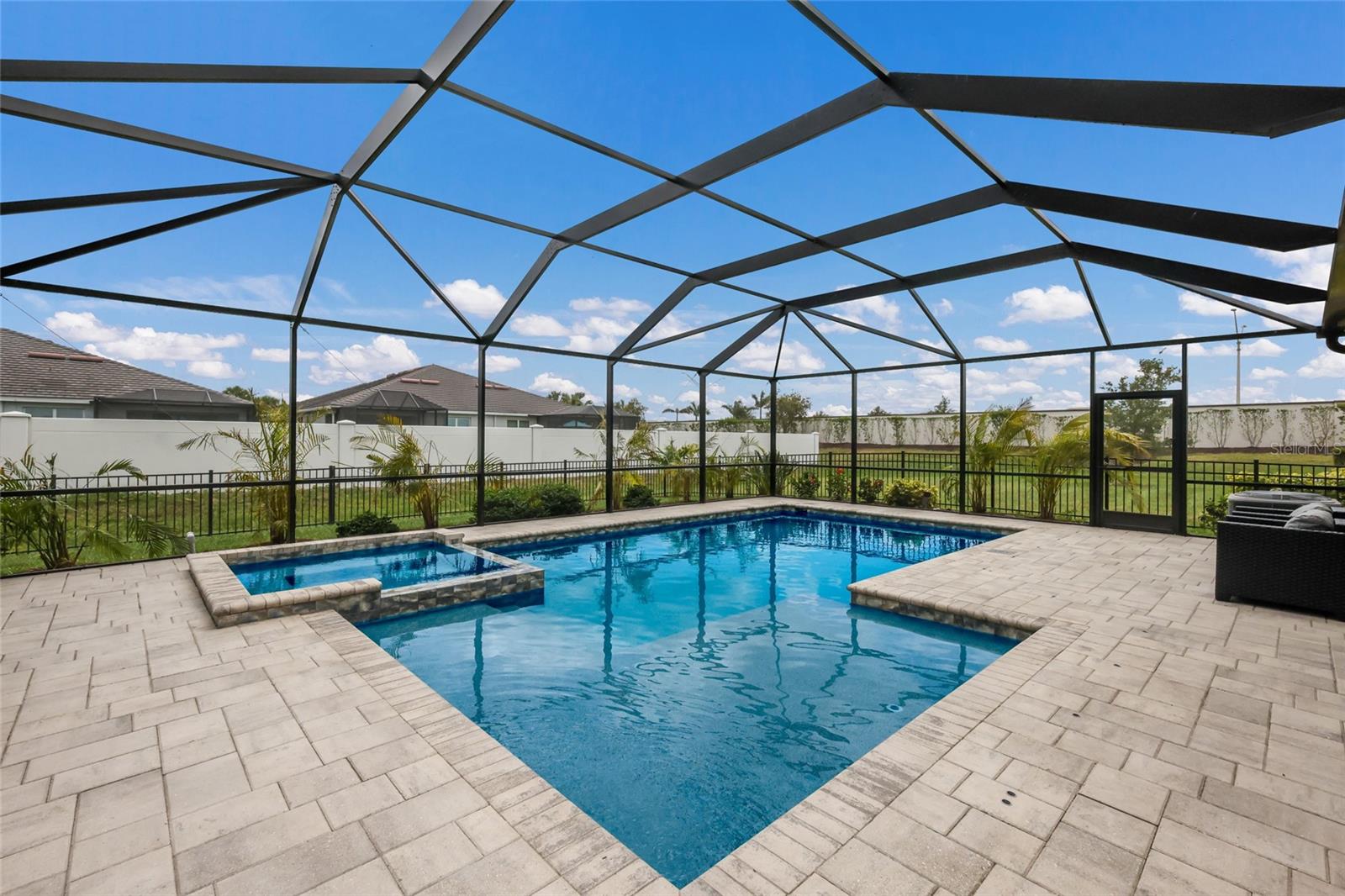 Image 28 of 73 For 4341 Dairy Court