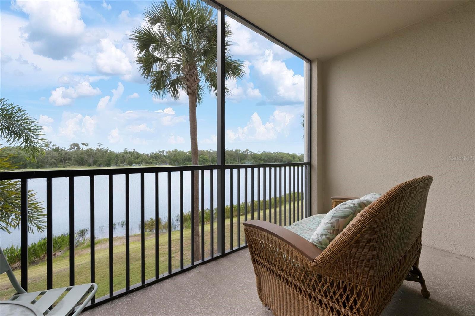 Image 24 of 50 For 17704 Gawthrop Drive 205