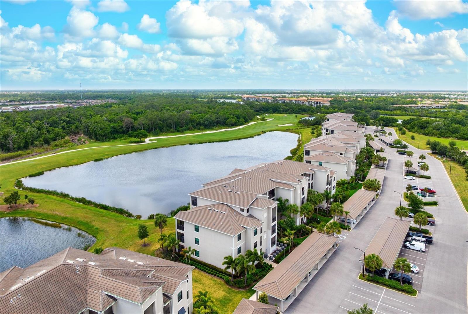 Image 28 of 50 For 17704 Gawthrop Drive 205