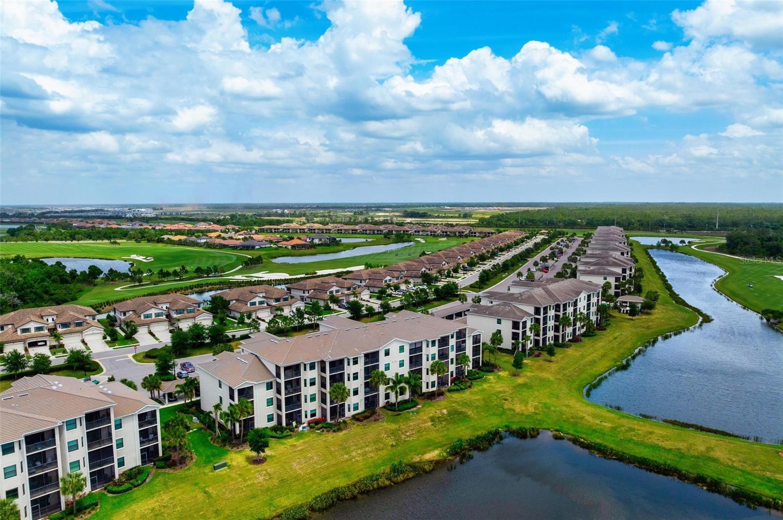 Image 32 of 50 For 17704 Gawthrop Drive 205