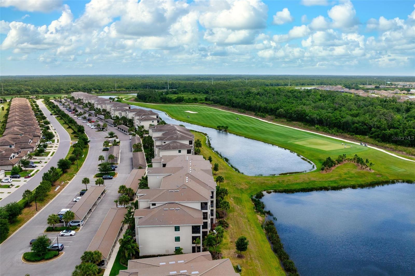 Image 33 of 50 For 17704 Gawthrop Drive 205