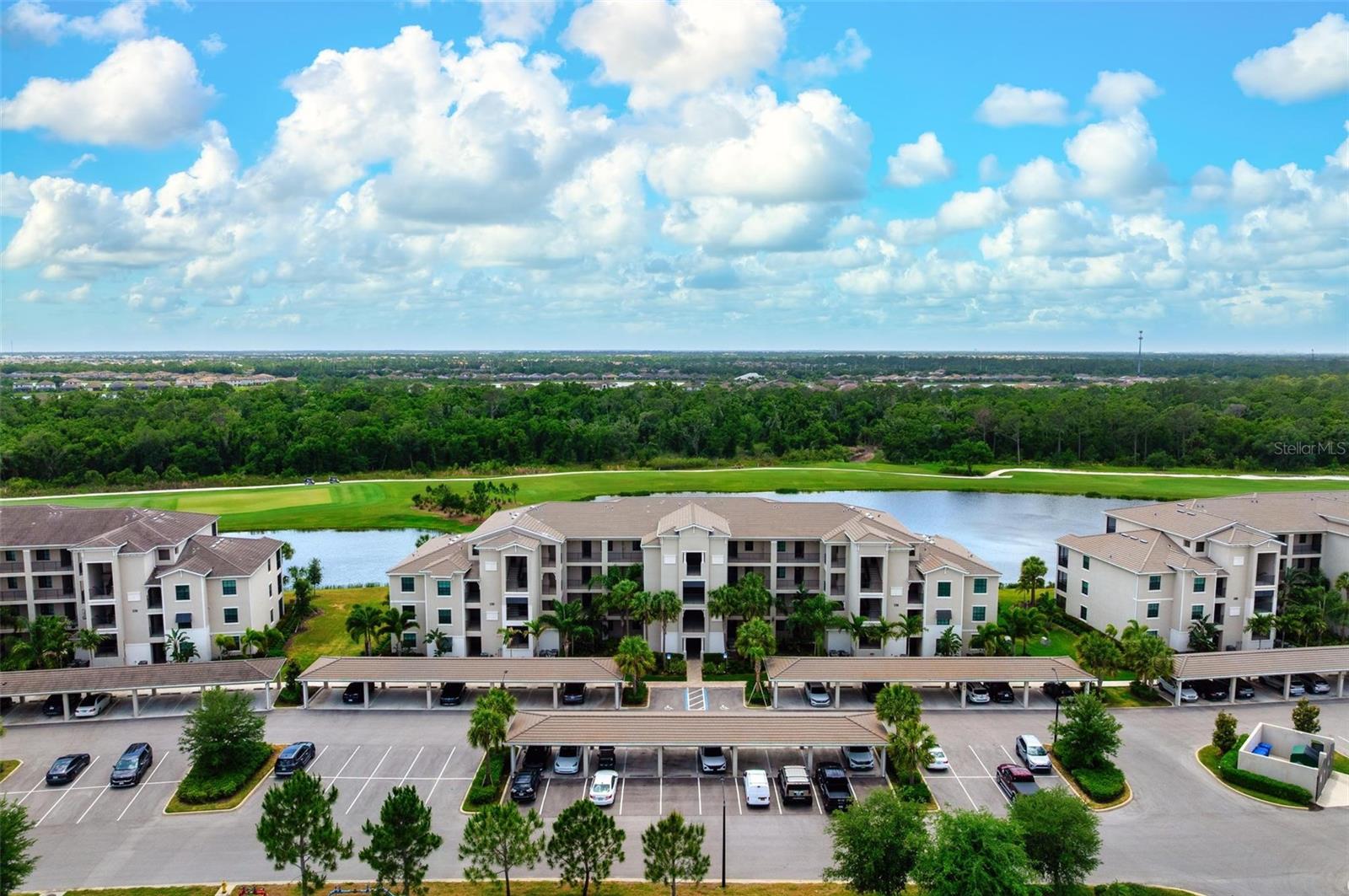 Image 35 of 50 For 17704 Gawthrop Drive 205