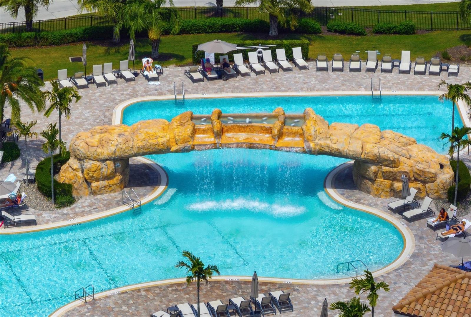 Image 39 of 50 For 17704 Gawthrop Drive 205