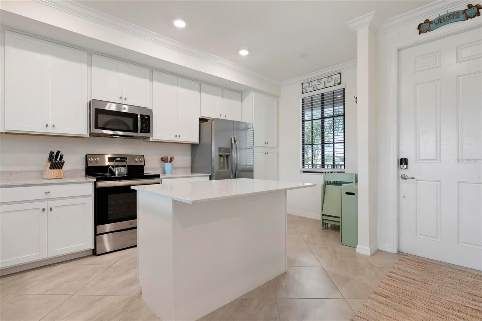 Image 5 of 50 For 17704 Gawthrop Drive 205