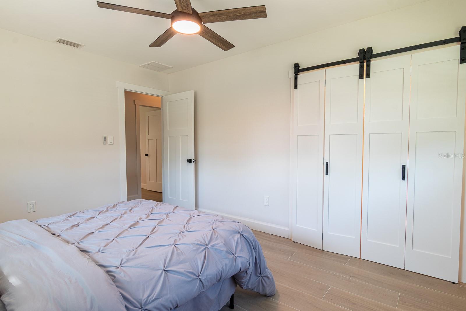 Image 25 of 32 For 590 45th Street