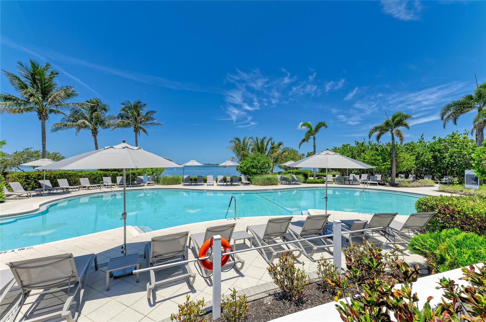 Image 58 of 100 For 395 Aruba Circle 402