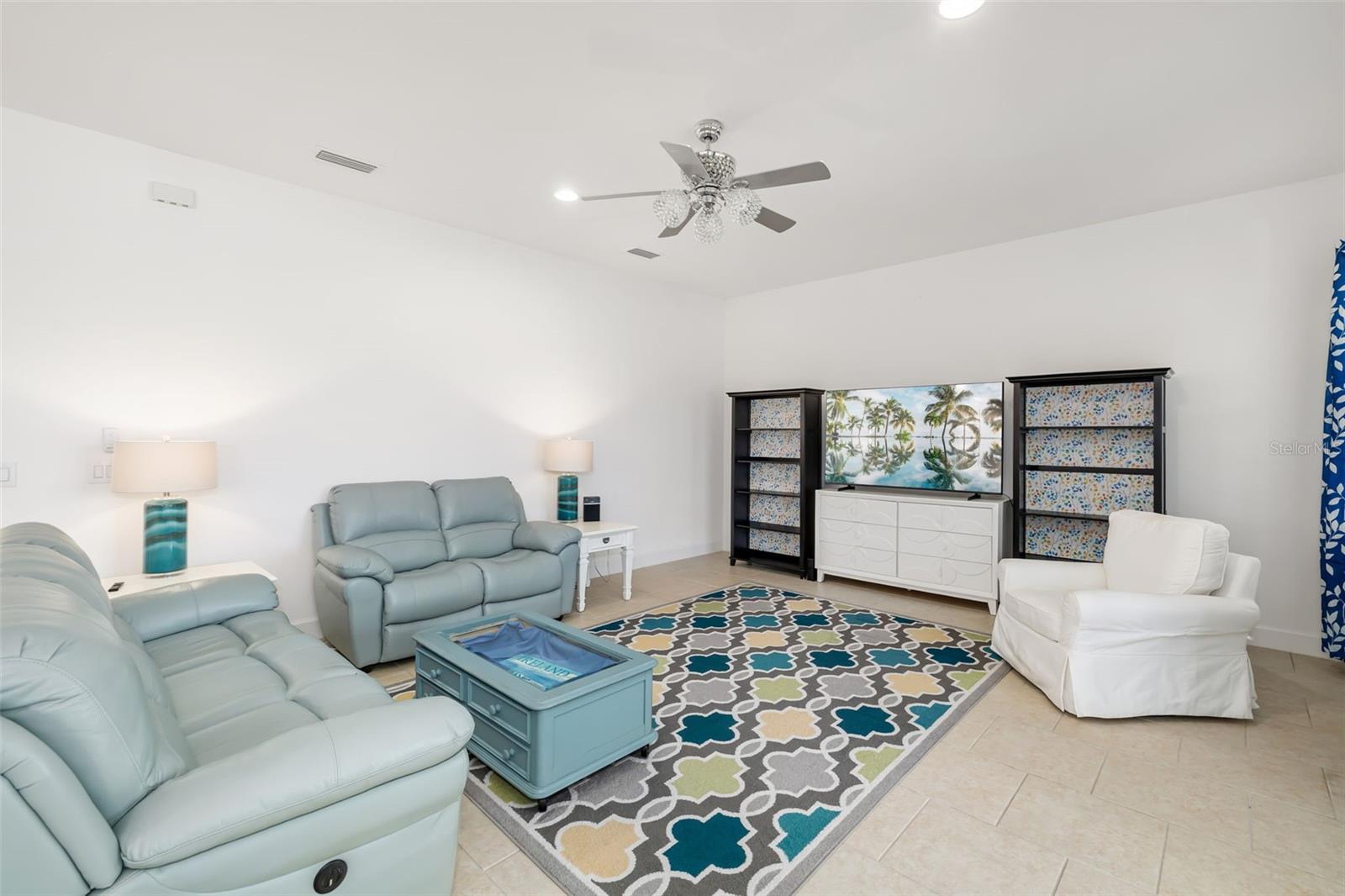 Image 15 of 40 For 7070 Indus Valley Circle