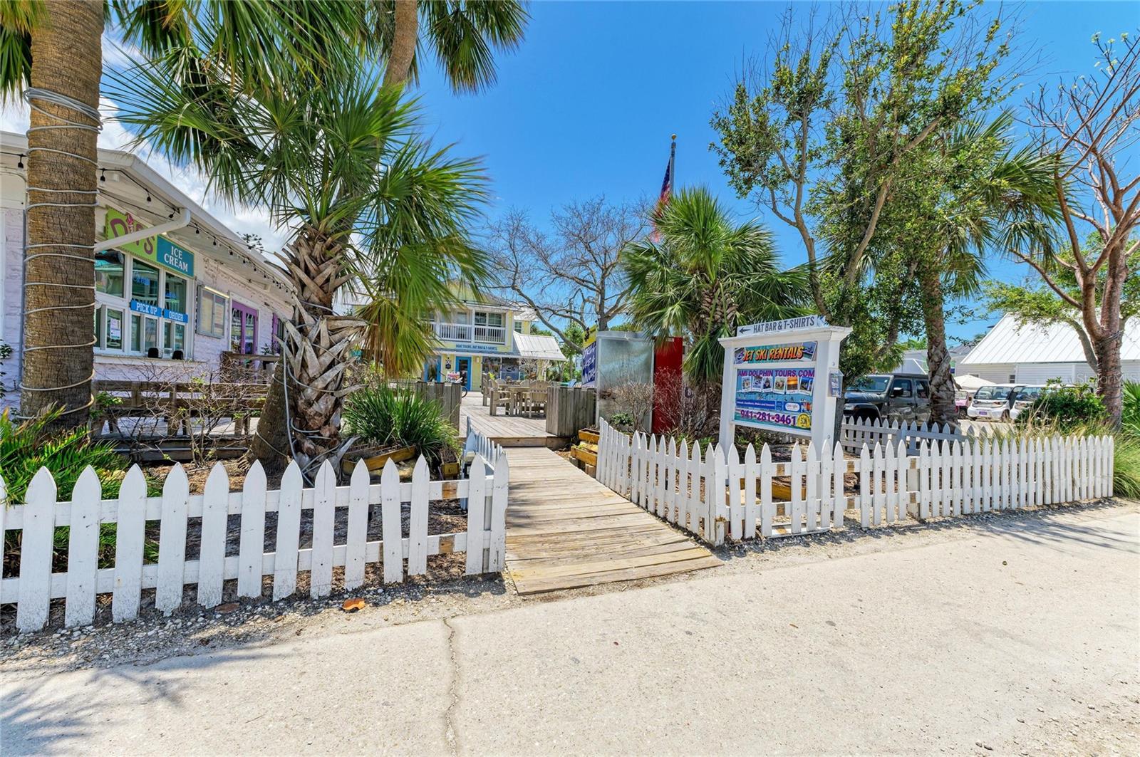 Image 39 of 84 For 120 60th Street W