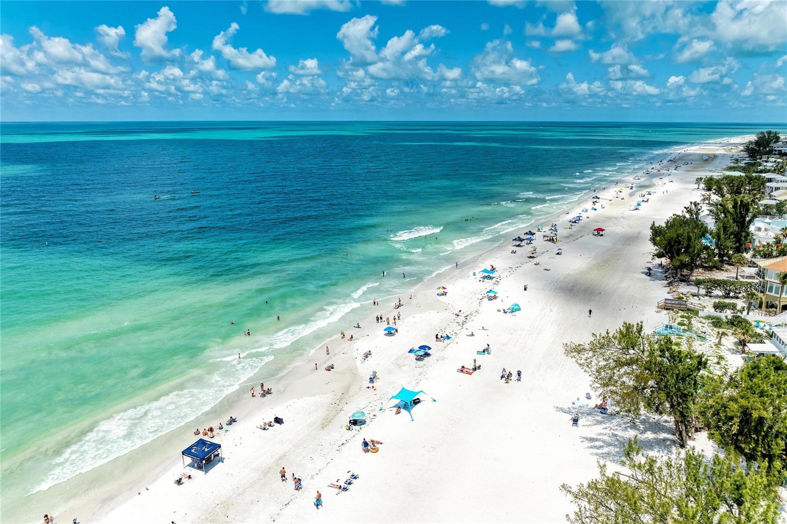 Image 42 of 84 For 120 60th Street W