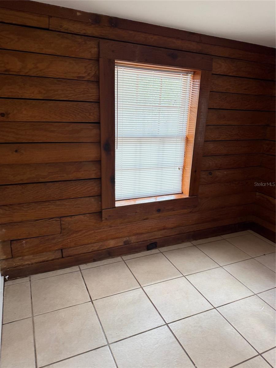 Image 14 of 17 For 1207 3rd Avenue E A & B3400