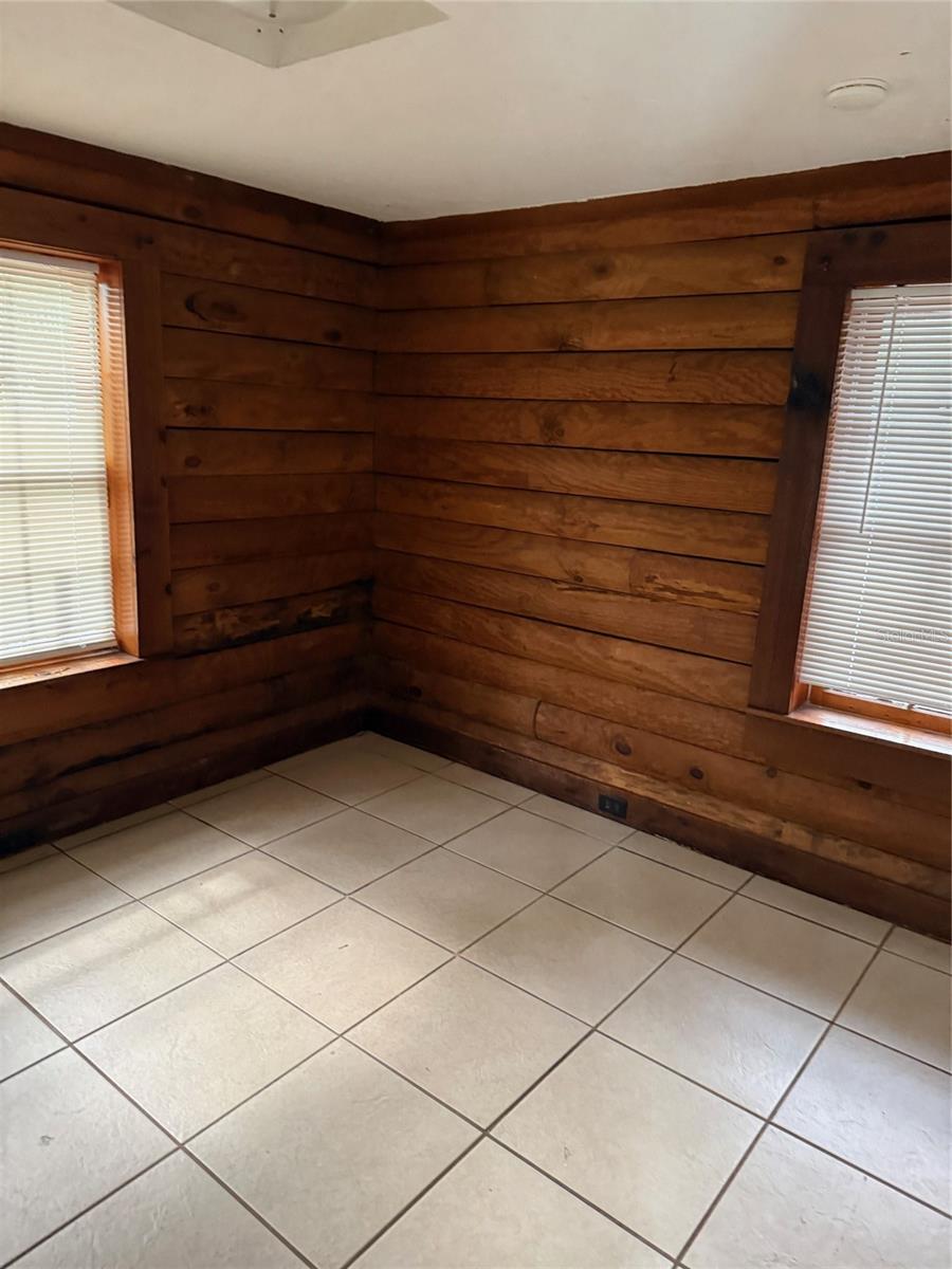 Image 7 of 17 For 1207 3rd Avenue E A & B3400