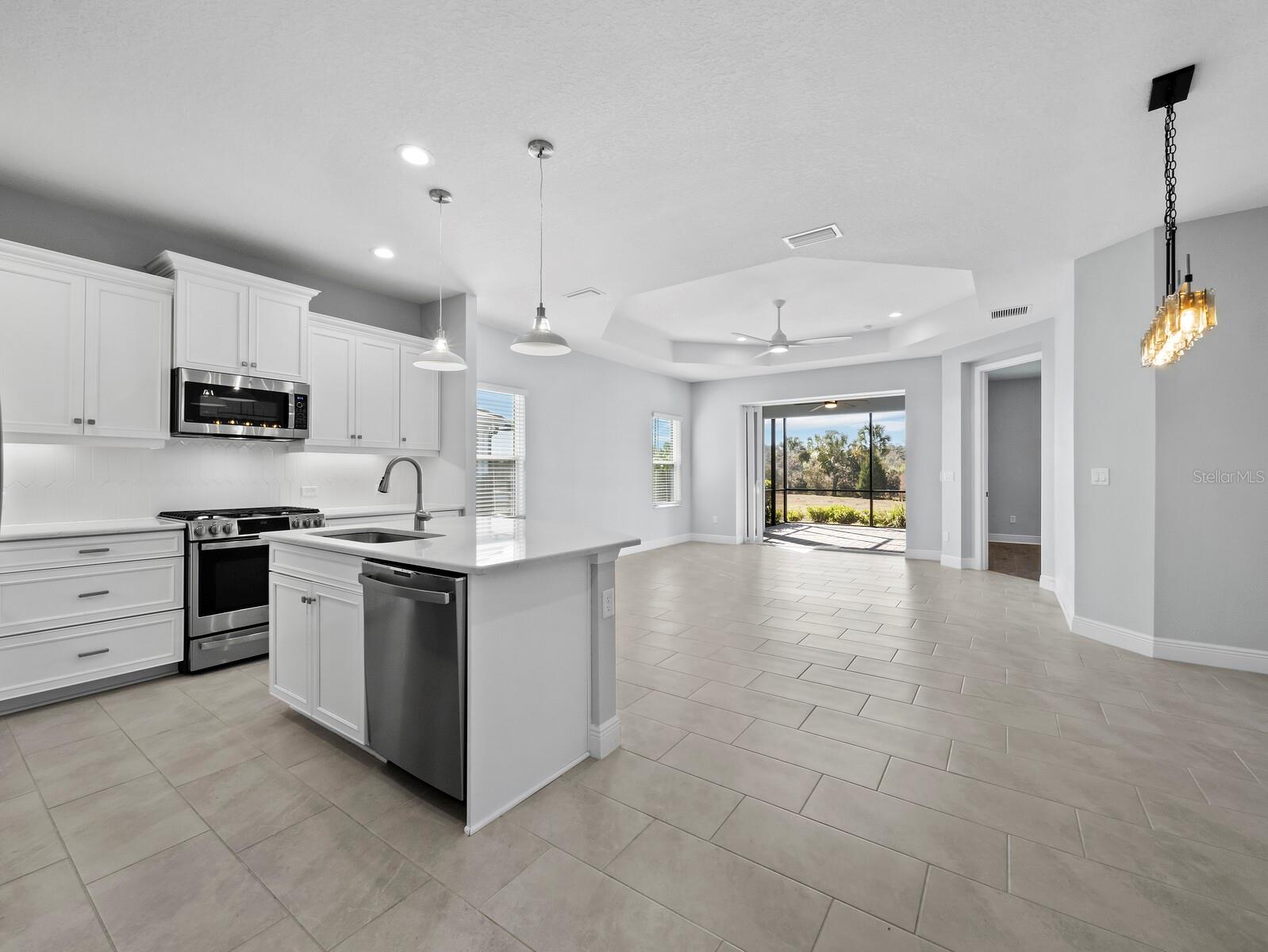 Image 13 of 58 For 2878 Butterfly Jasmine Trail