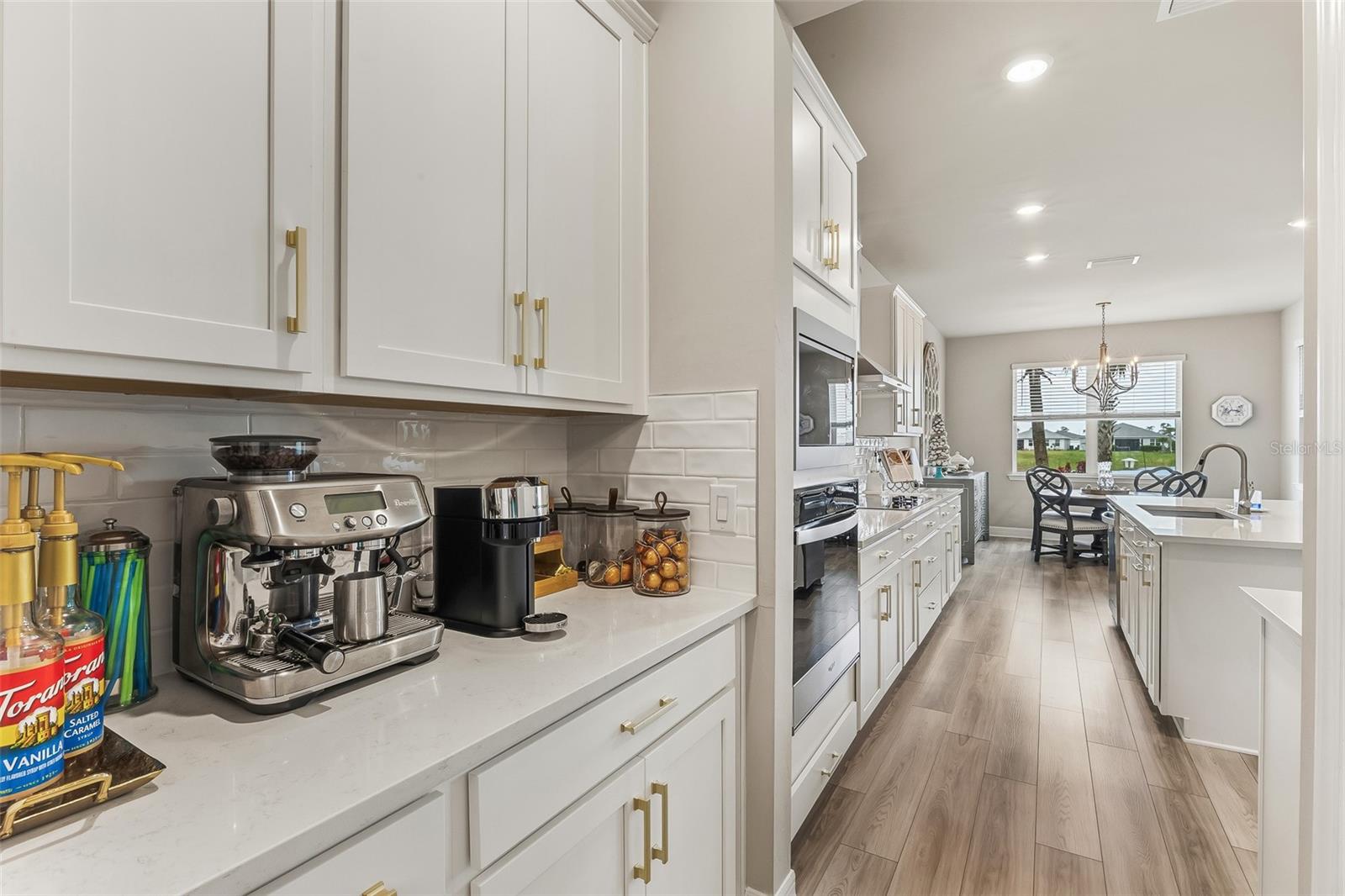 Image 10 of 44 For 16428 Marsh Lane