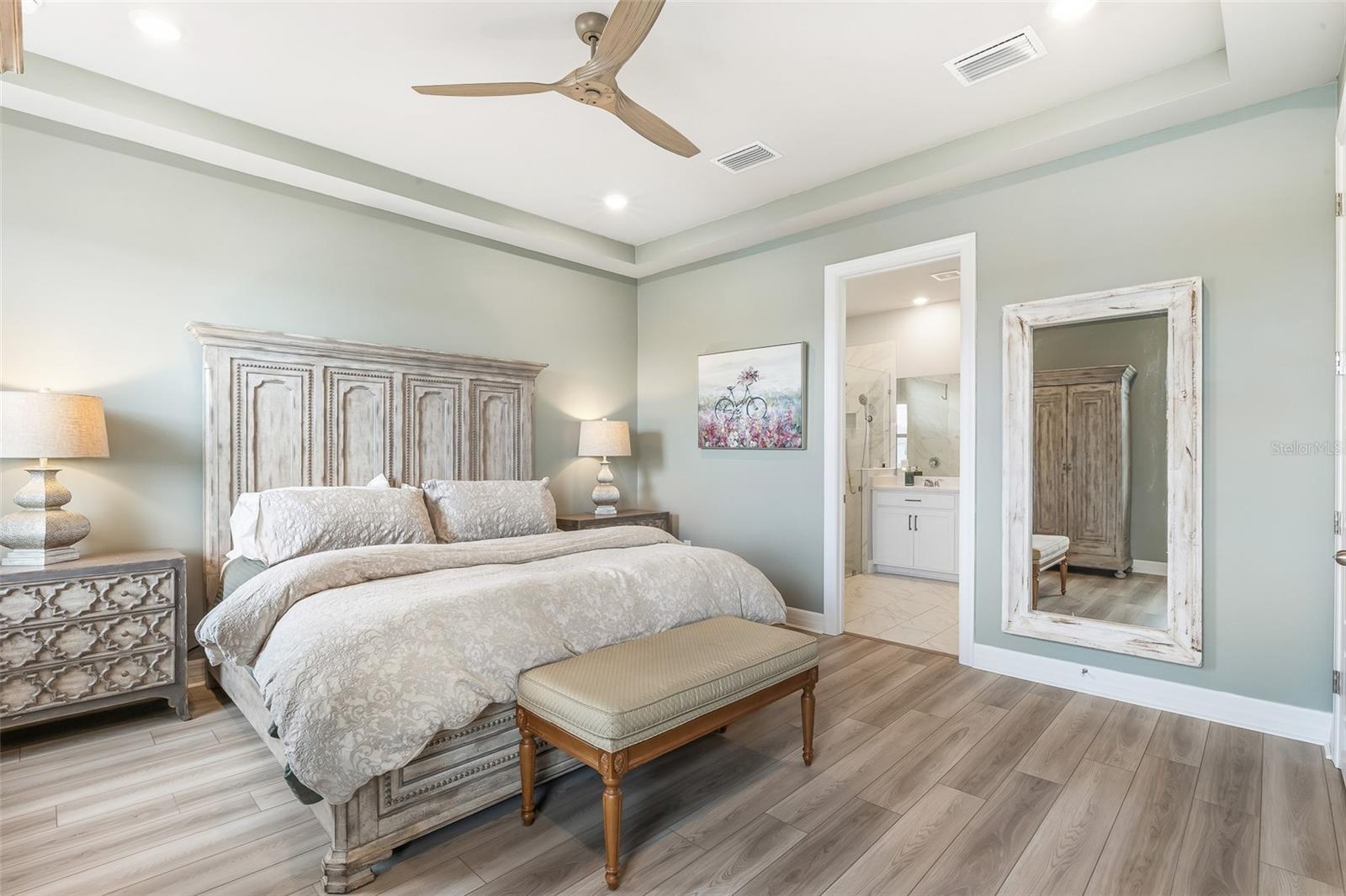 Image 15 of 44 For 16428 Marsh Lane