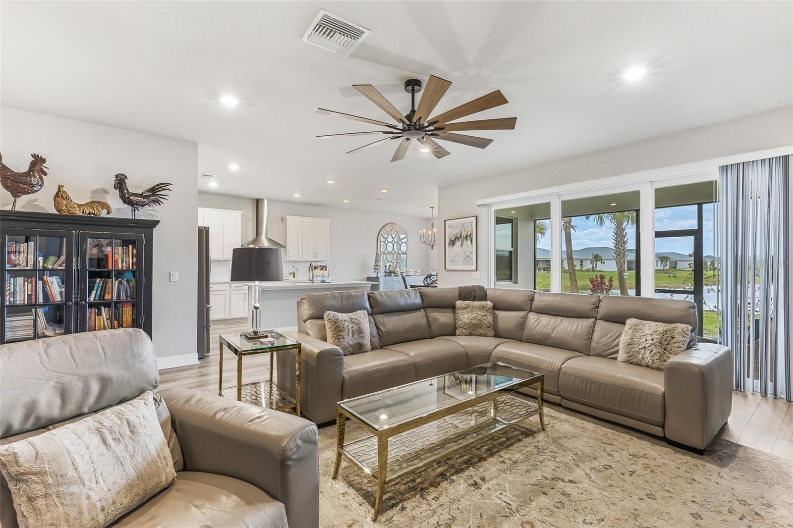 Image 2 of 44 For 16428 Marsh Lane