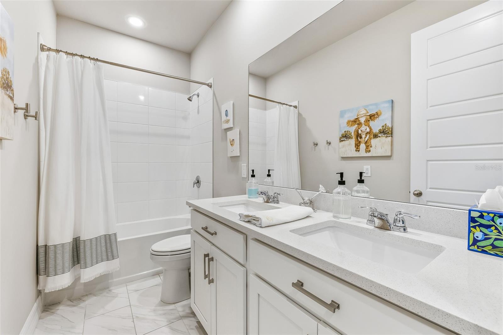 Image 21 of 44 For 16428 Marsh Lane