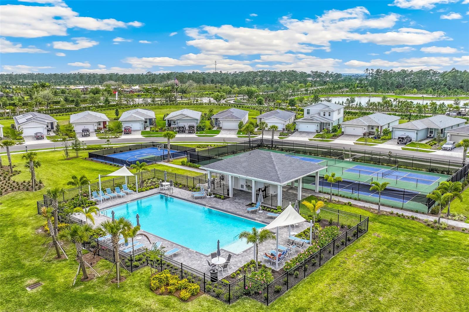 Image 39 of 44 For 16428 Marsh Lane