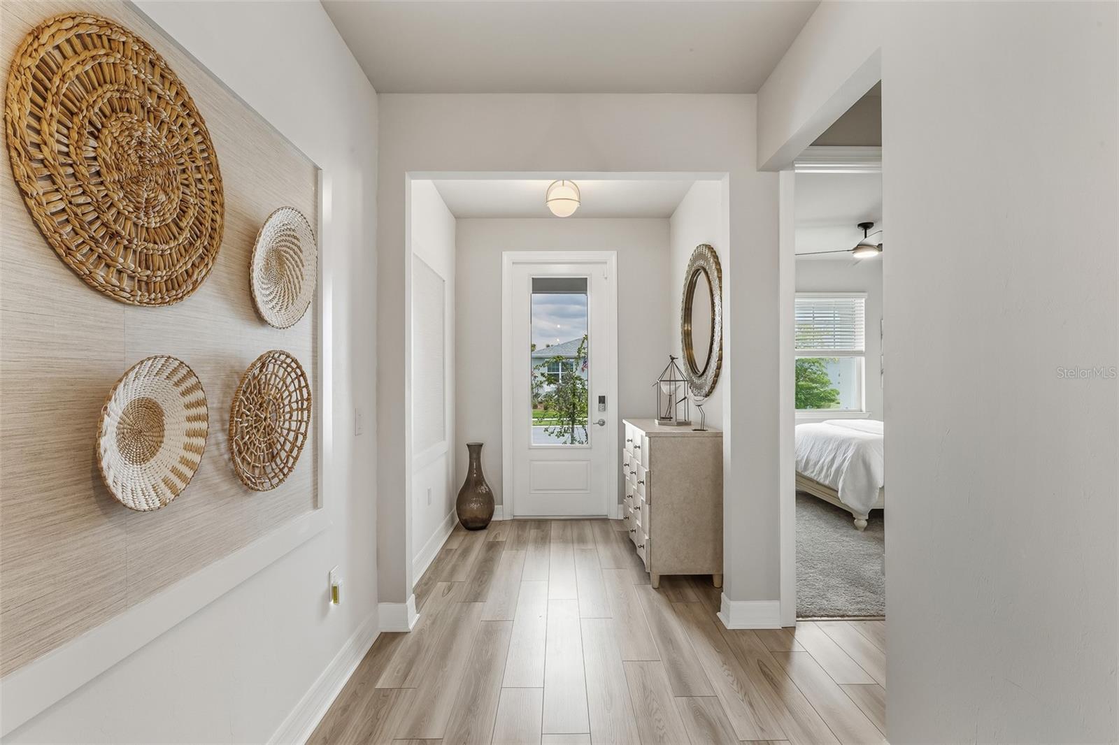 Image 4 of 44 For 16428 Marsh Lane