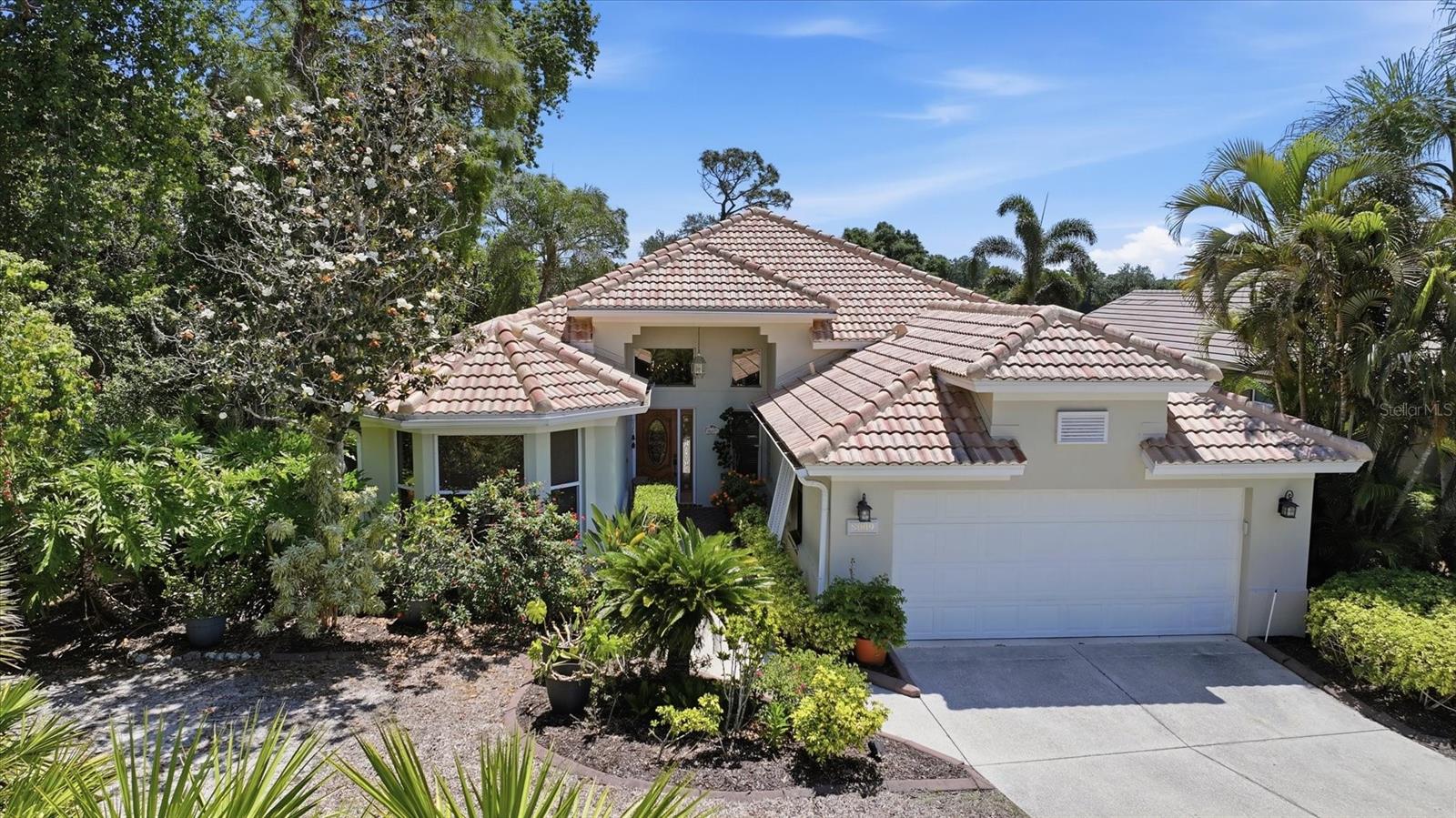 Details for 8009 Hampton Court, UNIVERSITY PARK, FL 34201