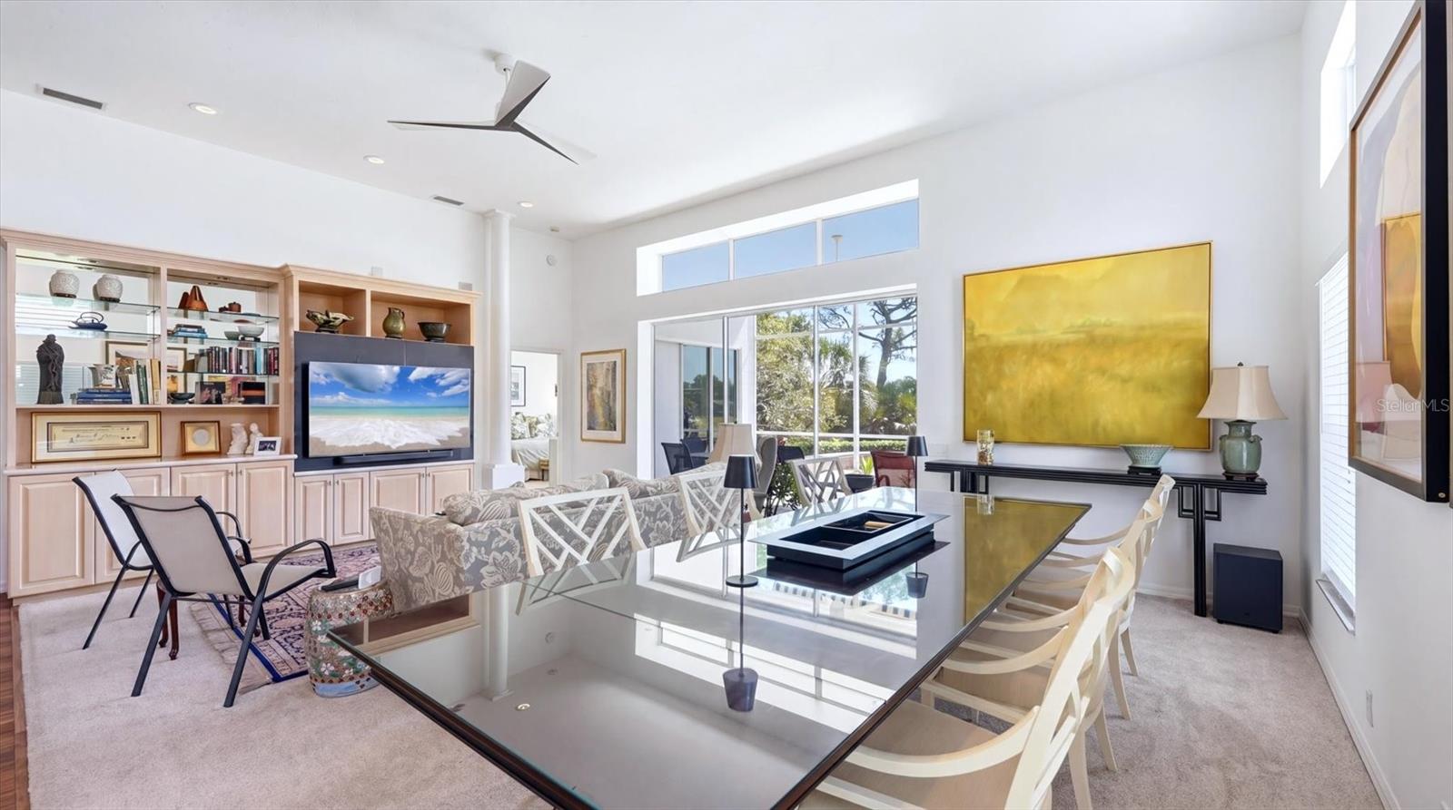 Image 11 of 73 For 8009 Hampton Court