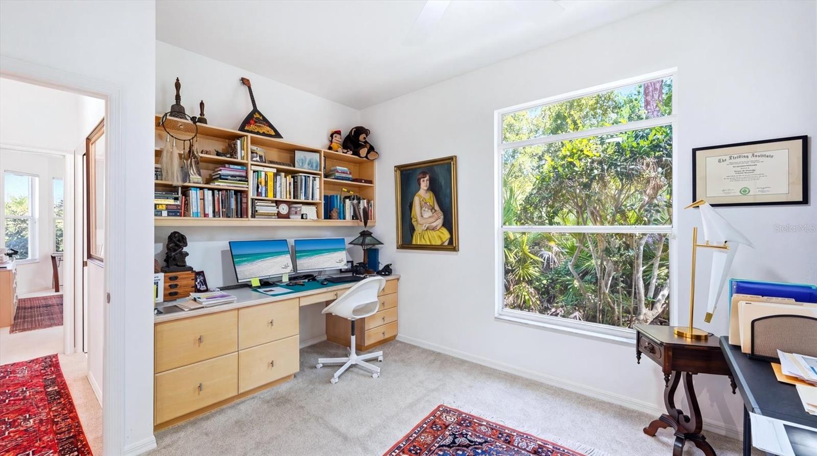 Image 21 of 73 For 8009 Hampton Court