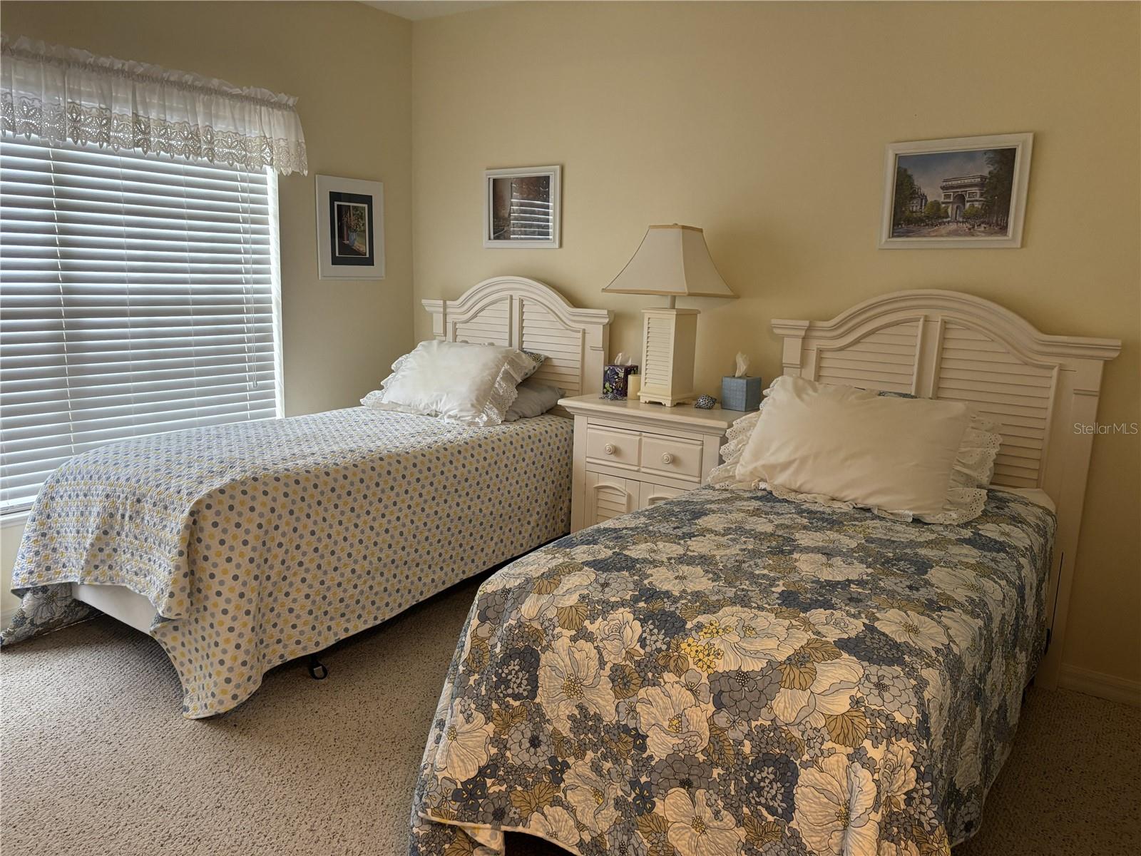 Image 13 of 35 For 320 Clearbrook Circle 102