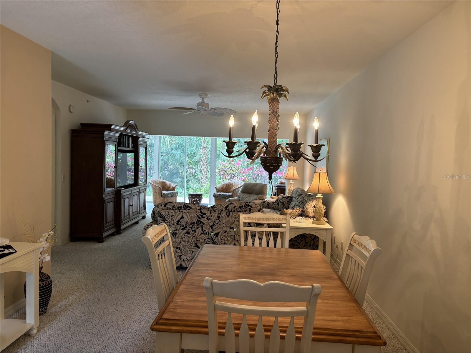 Image 5 of 35 For 320 Clearbrook Circle 102