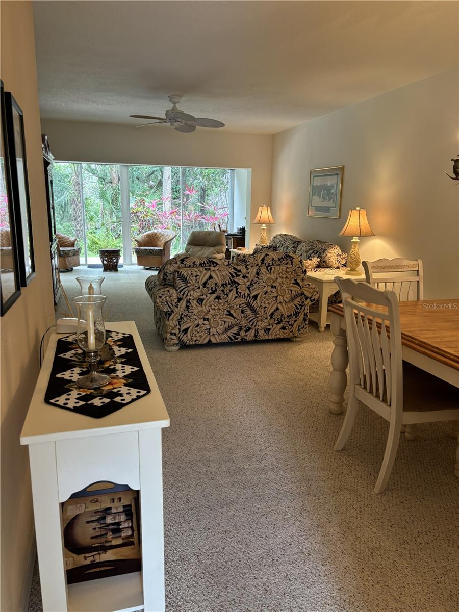 Image 6 of 35 For 320 Clearbrook Circle 102