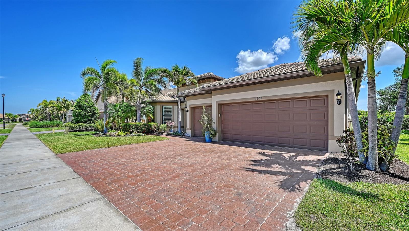 Image 45 of 64 For 11208 Whimbrel Lane