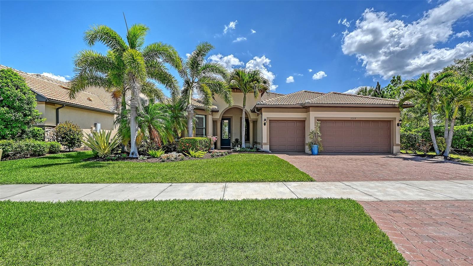 Image 50 of 64 For 11208 Whimbrel Lane