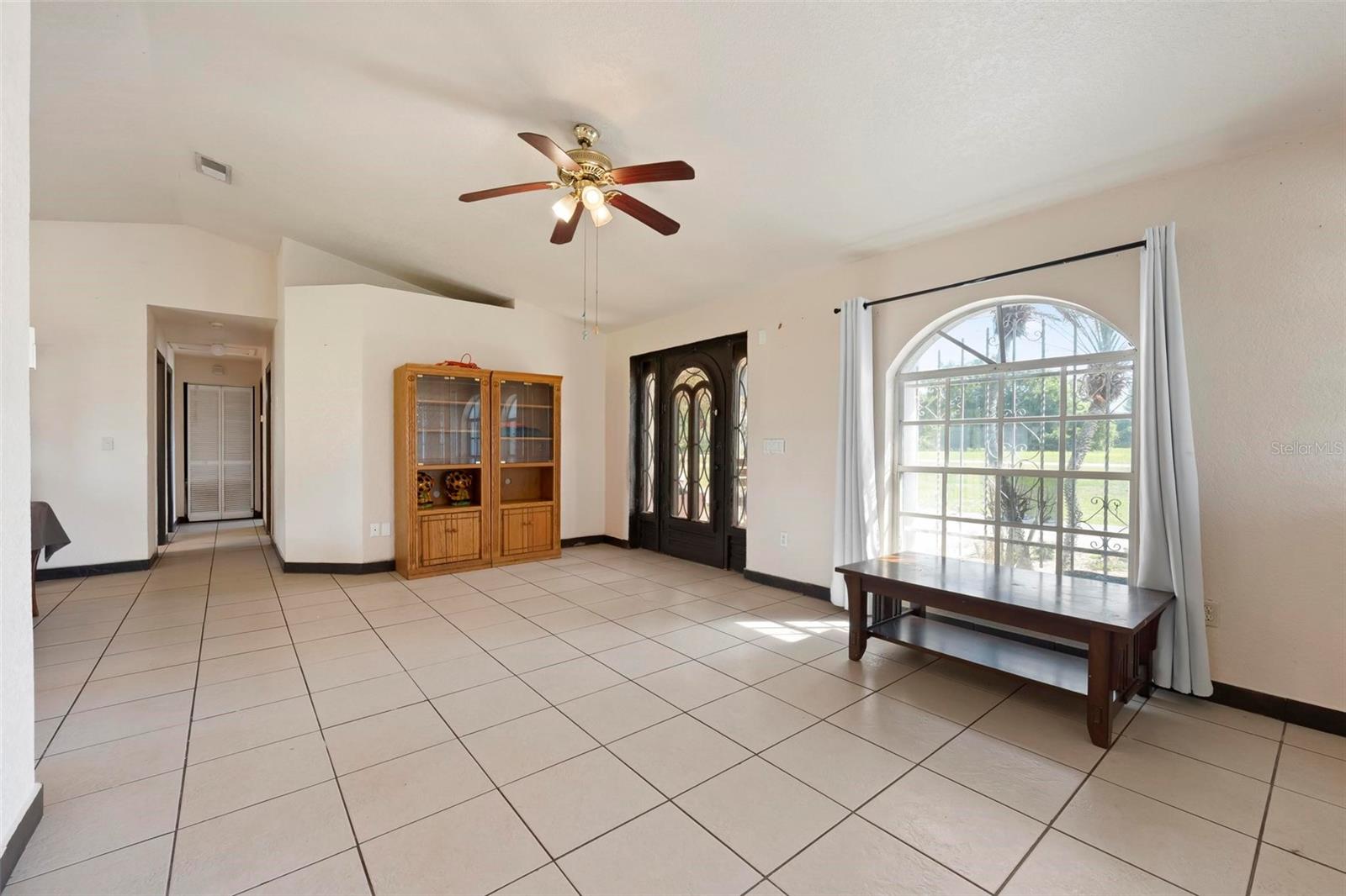 Image 12 of 41 For 3092 Golfview Drive