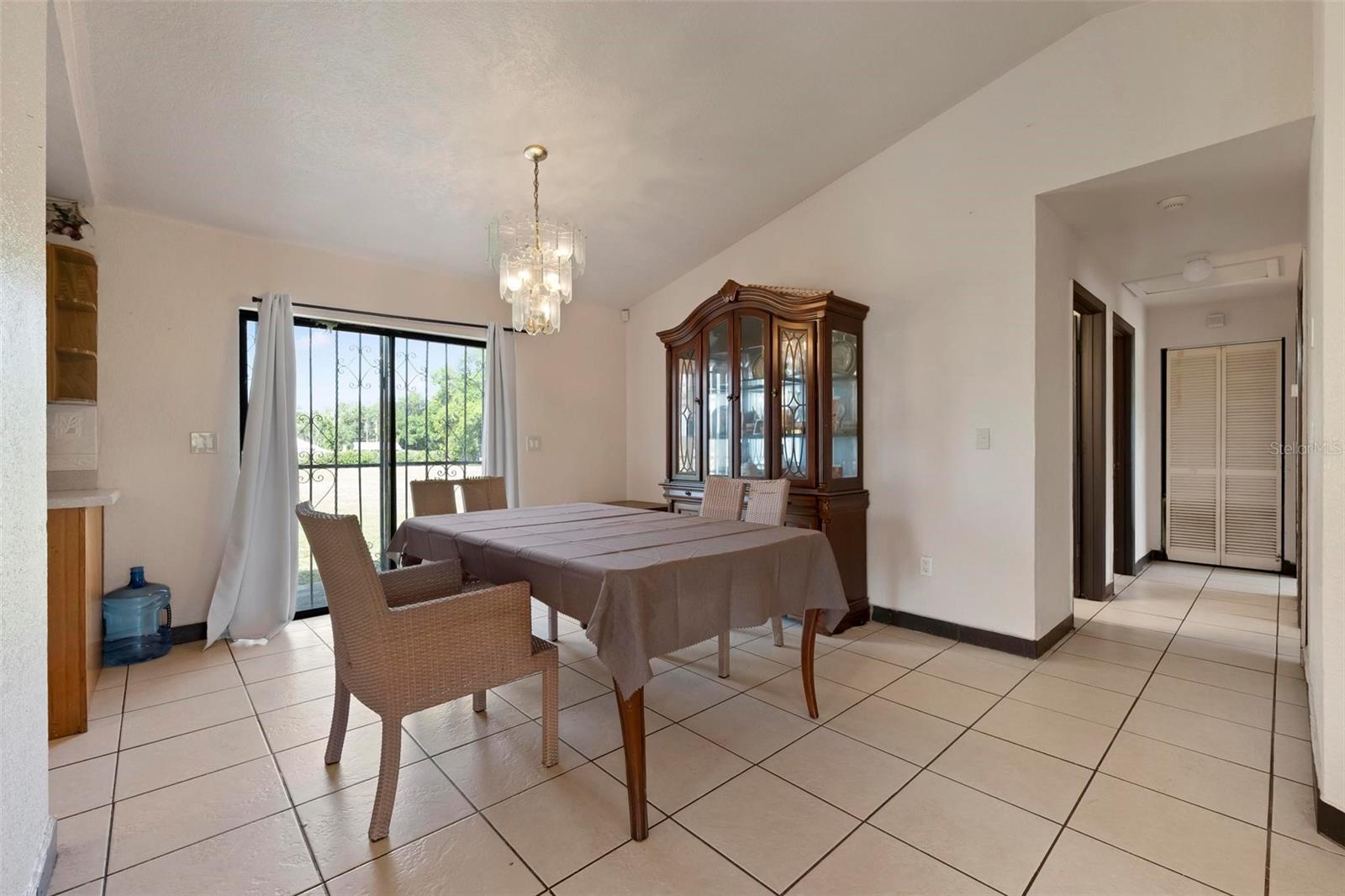 Image 13 of 41 For 3092 Golfview Drive