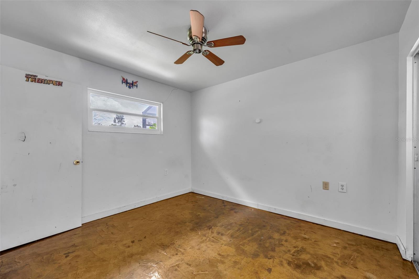 Image 11 of 19 For 1336 Lake Shore Boulevard