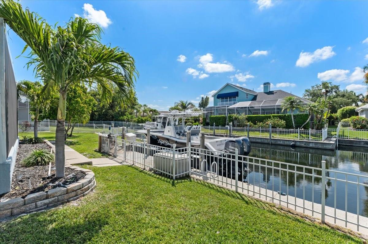 Image 17 of 80 For 4748 Compass Drive