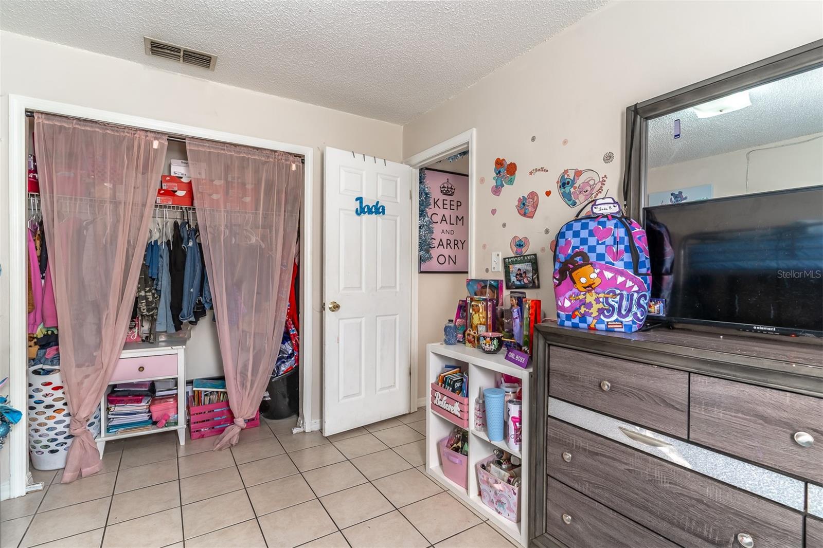 Image 9 of 25 For 2433 Chase Avenue