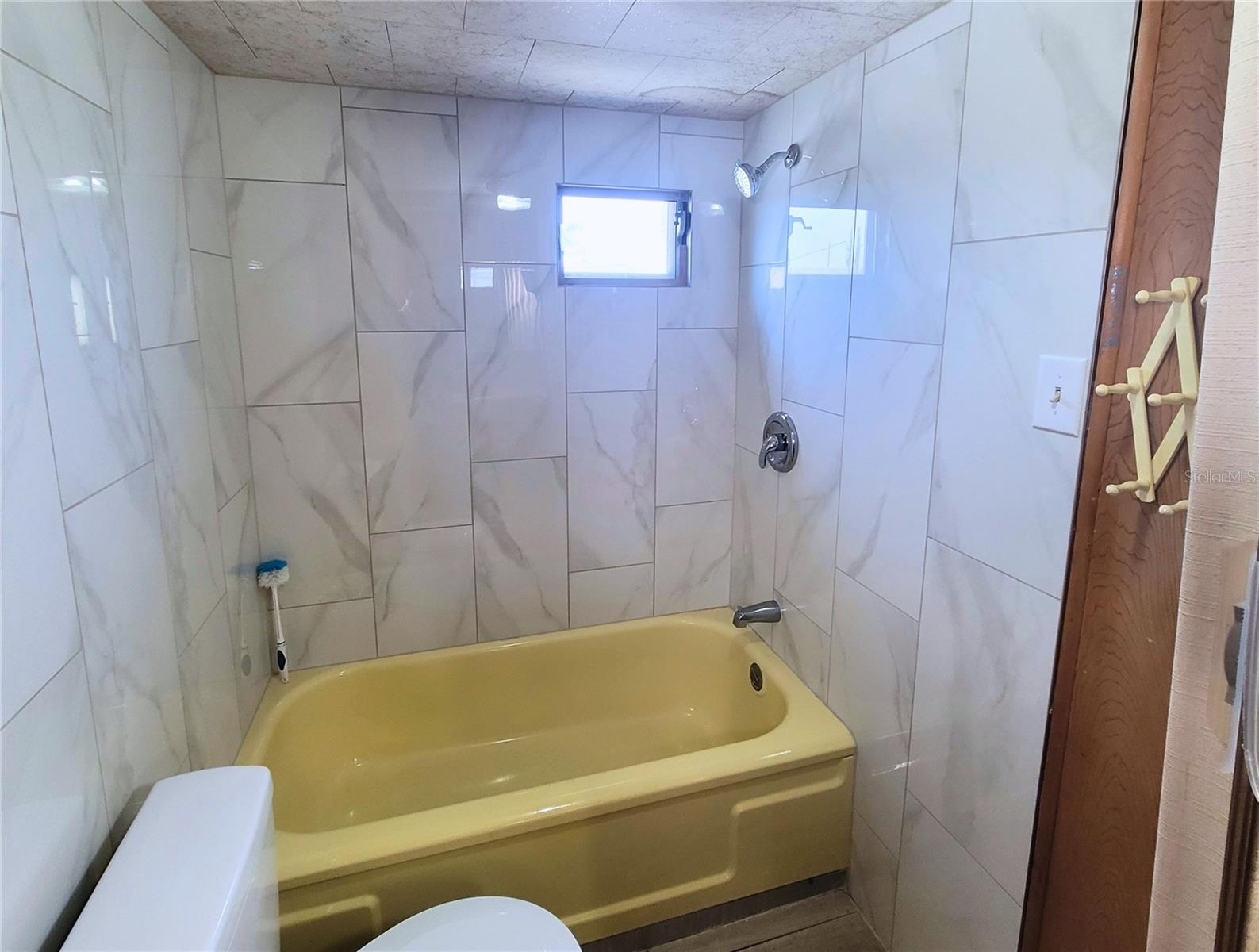 Image 17 of 20 For 522 49th Avenue W