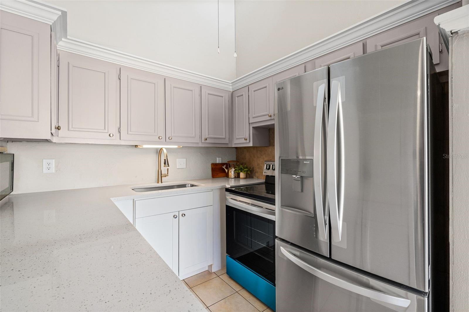 Image 12 of 22 For 500 Jefferson Avenue H1