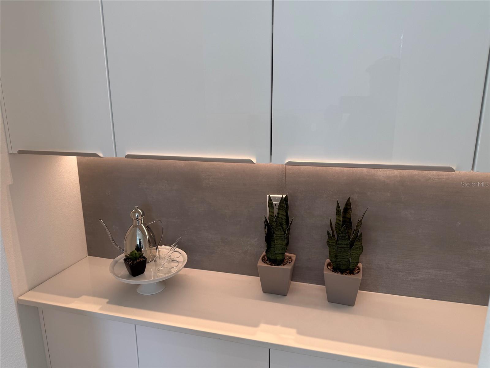 Image 11 of 51 For 2306 Valencia Drive