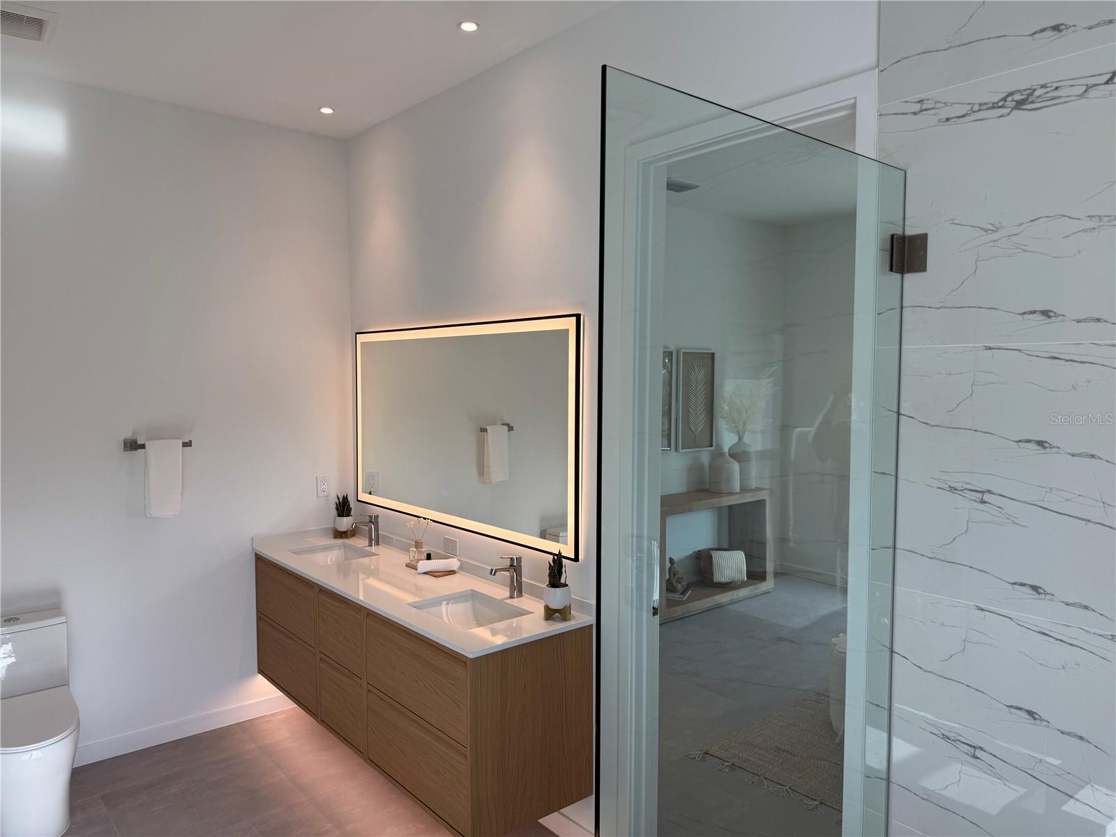 Image 20 of 51 For 2306 Valencia Drive