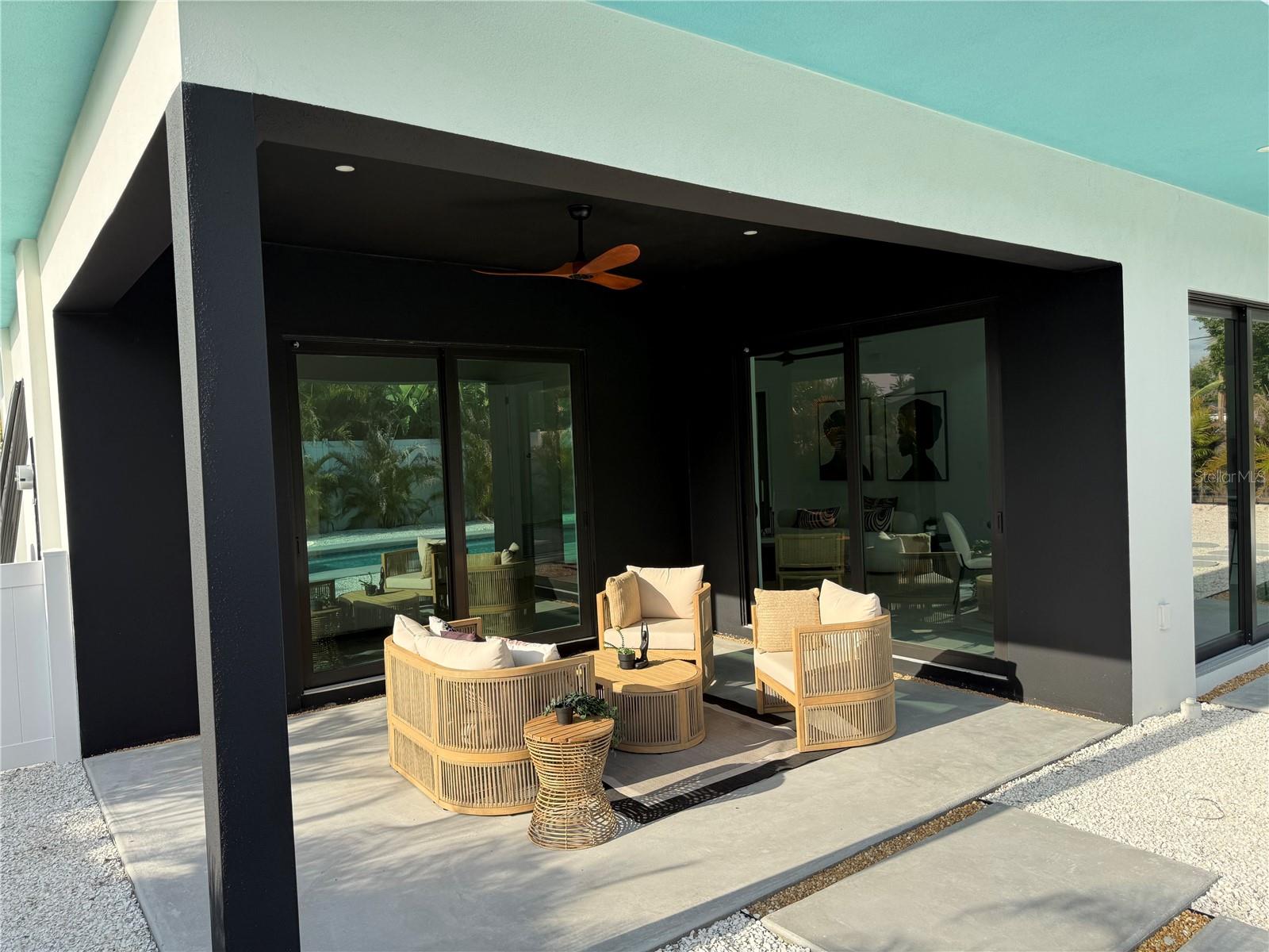 Image 35 of 51 For 2306 Valencia Drive