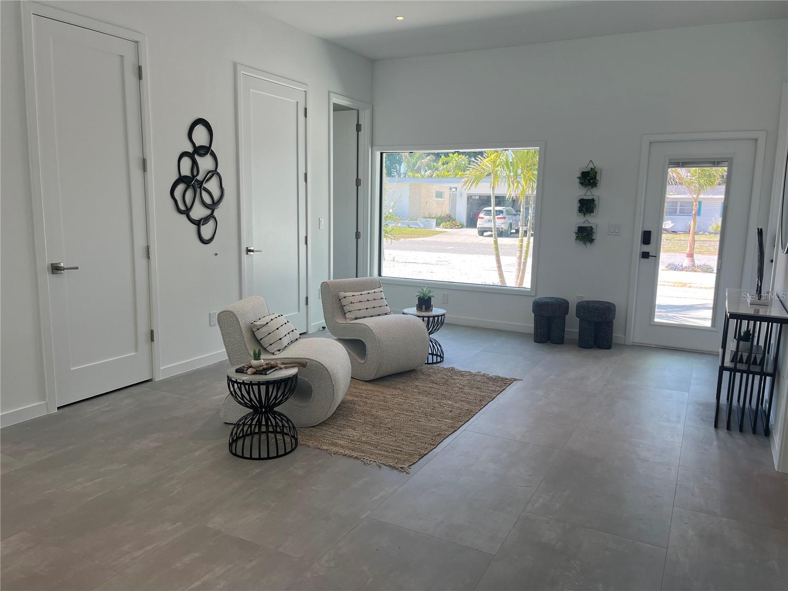 Image 42 of 51 For 2306 Valencia Drive